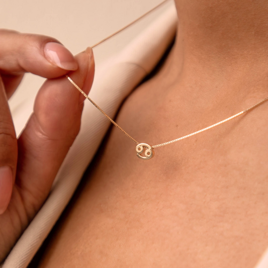 Étoiles d’Or Cancer 14 Carat Gold Venetian Necklace With Horoscope - - Isabel Bernard