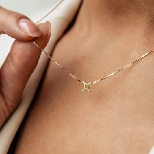 Étoiles d’Or Gemini 14 Carat Gold Venetian Necklace With Horoscope - - Isabel Bernard