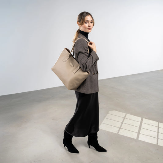 Honoré Elin Taupe calfskin leather shoulder bag - - Isabel Bernard