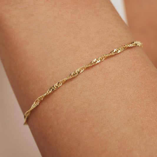 Rivoli Lilou 14 karat gold bracelet with twist - - Isabel Bernard