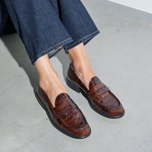 Vendôme Blandine croco brown calfskin leather loafers - - Isabel Bernard