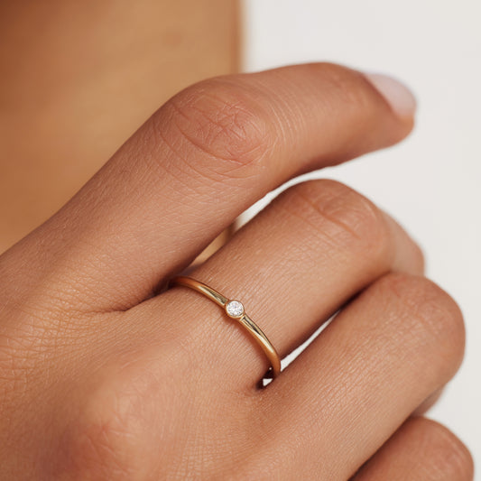 De la Paix Inaya 14 karat gold ring with diamond 0.01 carat - - Isabel Bernard