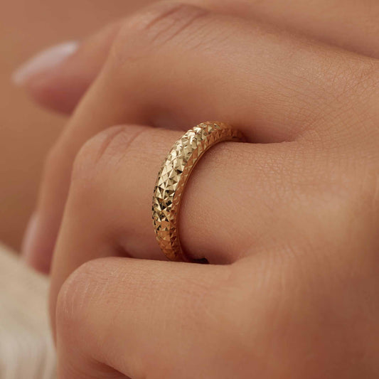 Rivoli Laura 14 karat gold ring with diamond cut - - Isabel Bernard