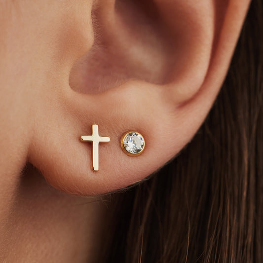 Monceau Solange 14 karat gold stud earrings with cross - - Isabel Bernard
