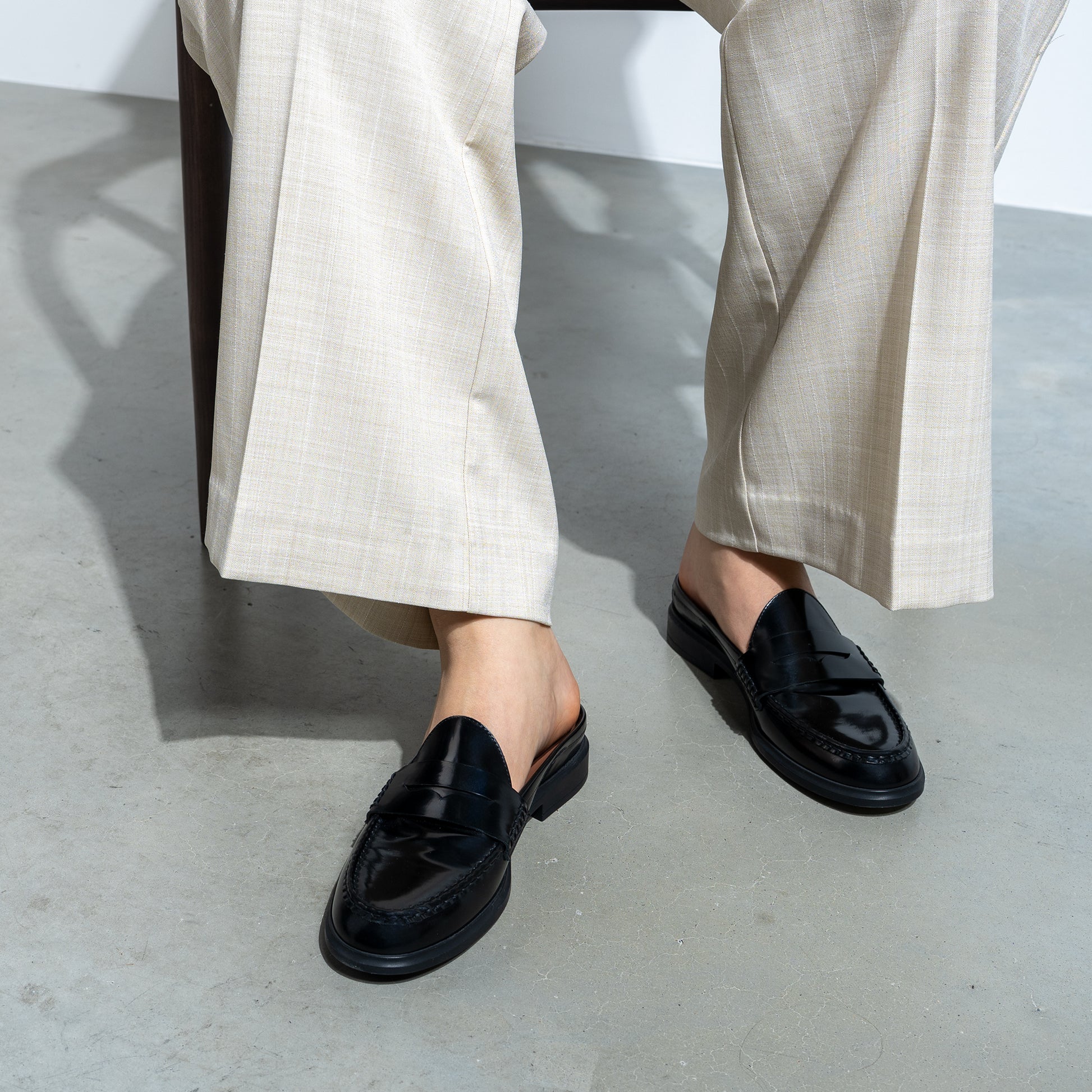 Vendôme Blandine black spazzolato leather mules - - Isabel Bernard