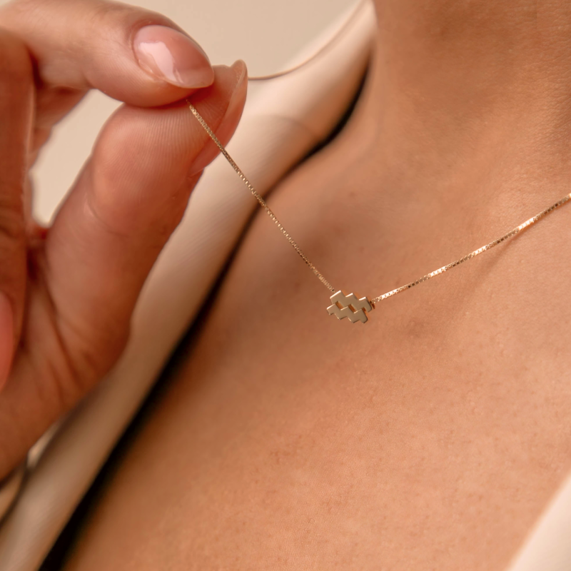 Étoiles d’Or Aquarius 14 Carat Gold Venetian Necklace With Horoscope - - Isabel Bernard