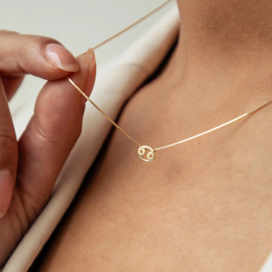 Étoiles d’Or Cancer 14 Carat Gold Venetian Necklace With Horoscope - - Isabel Bernard