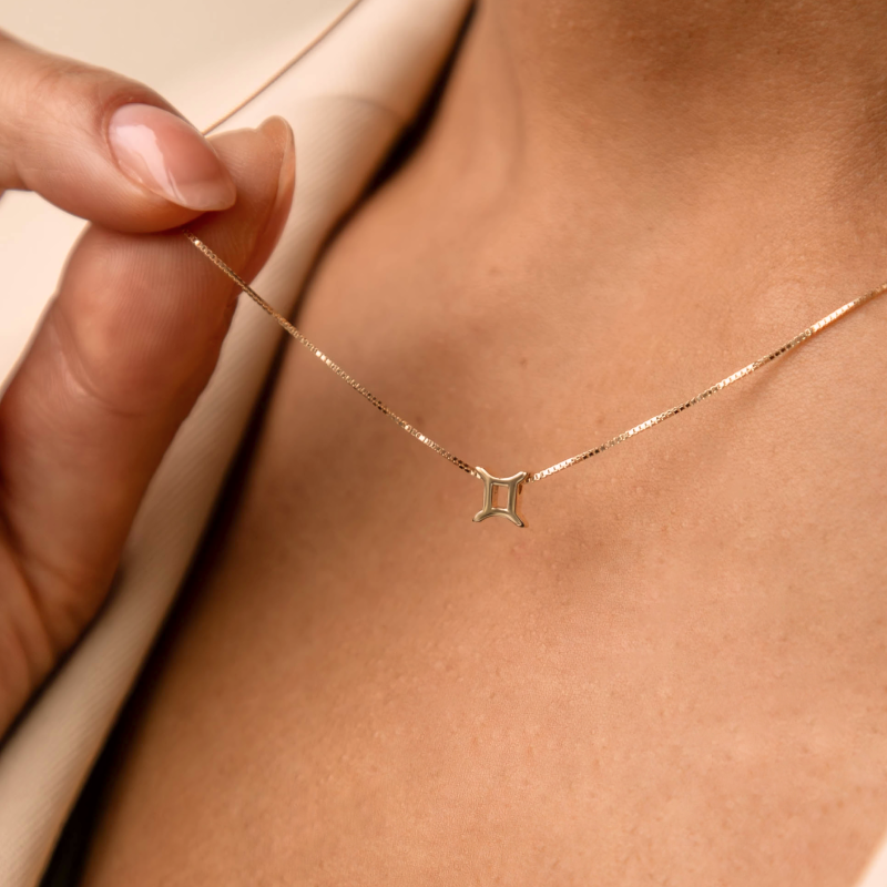 Étoiles d’Or Gemini 14 Carat Gold Venetian Necklace With Horoscope - - Isabel Bernard