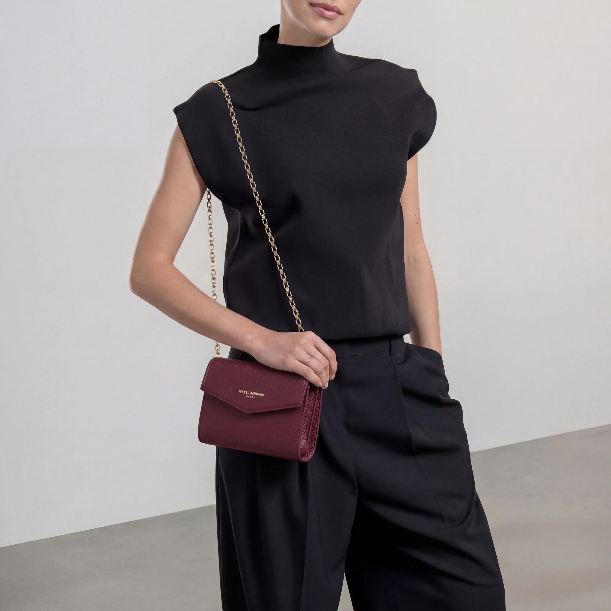 Honoré Lina Bordeaux Red Clutch With Detachable Shoulder Chain - - Isabel Bernard