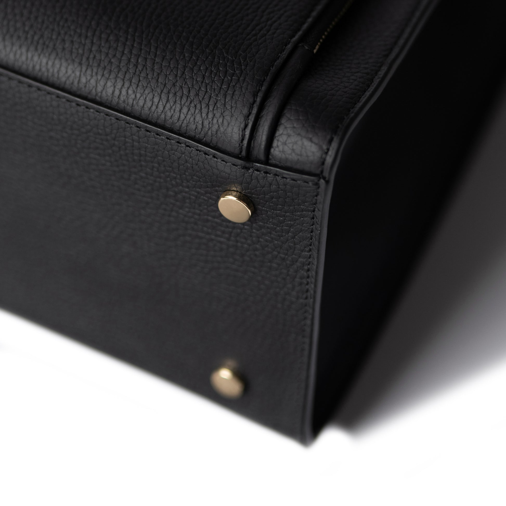 Honoré Nadine black calfskin leather handbag with 13 inch laptop pocket - - Isabel Bernard