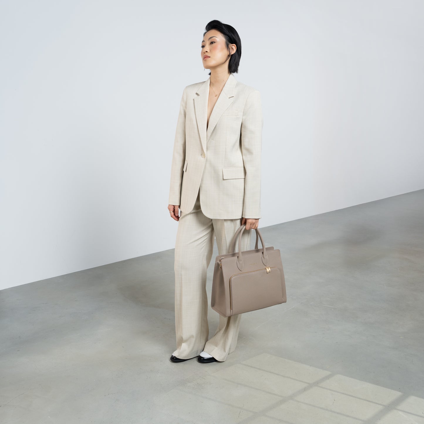 Honoré Nadine taupe calfskin leather handbag with 13 inch laptop pocket - - Isabel Bernard