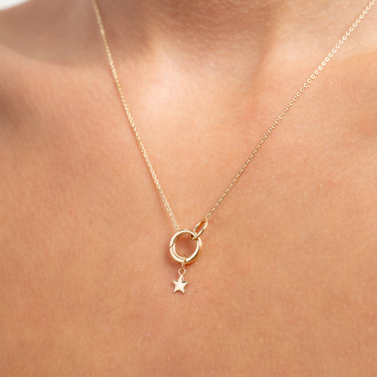 Le Marais Star 14 karat gold charm - - Isabel Bernard