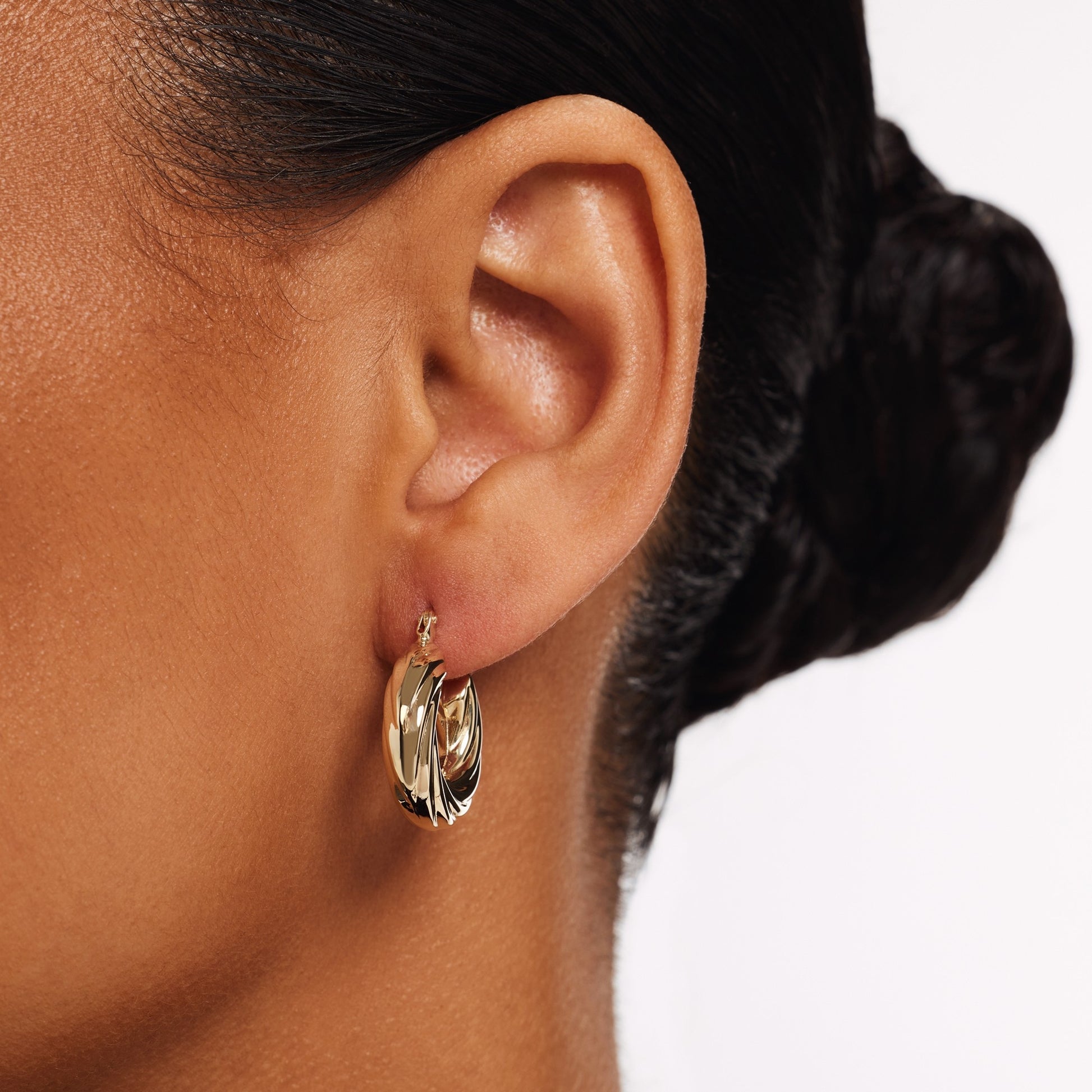 Rivoli Belle 14 karat gold hoop earrings - - Isabel Bernard