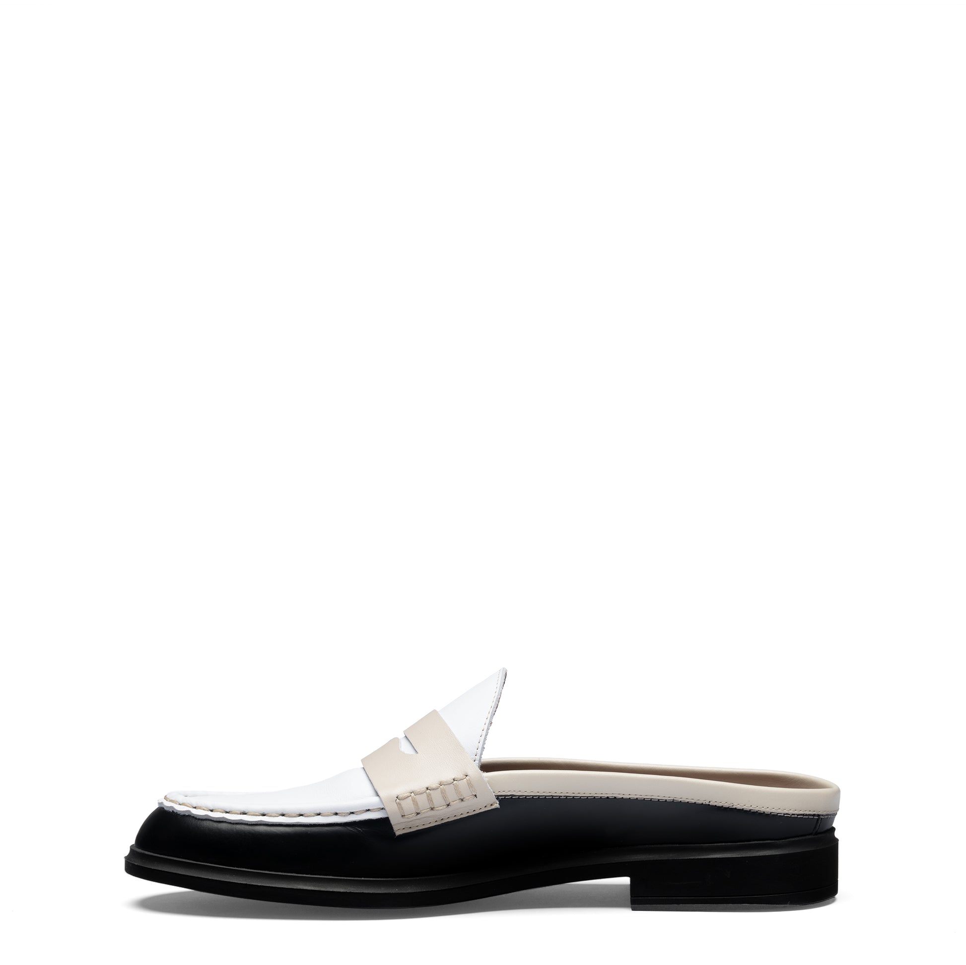 Vendôme Blandine Black And White Calfskin Leather Mules With White Details - - Isabel Bernard