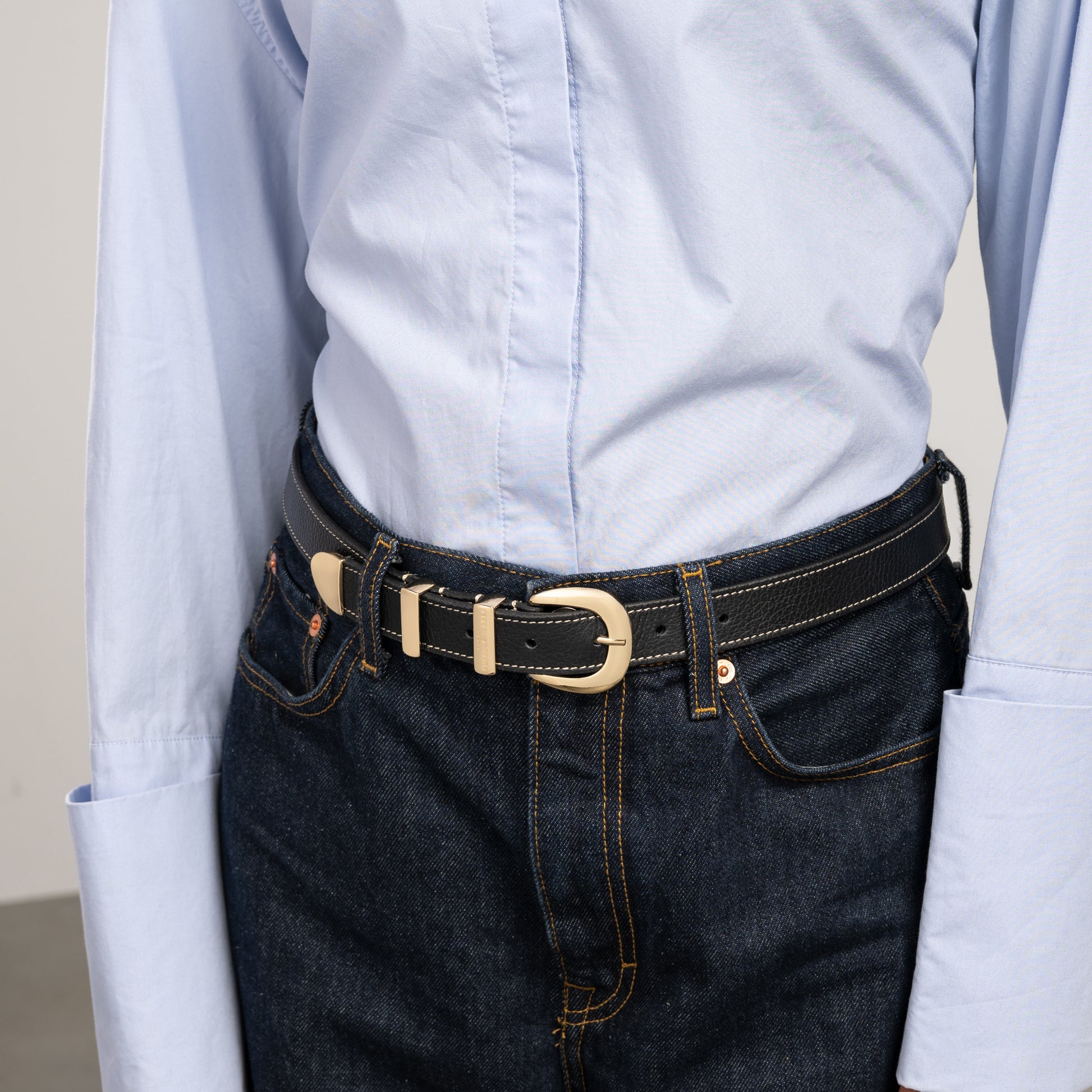 Rêveur Mathilde Black calfskin belt with gold-coloured buckle - - Isabel Bernard