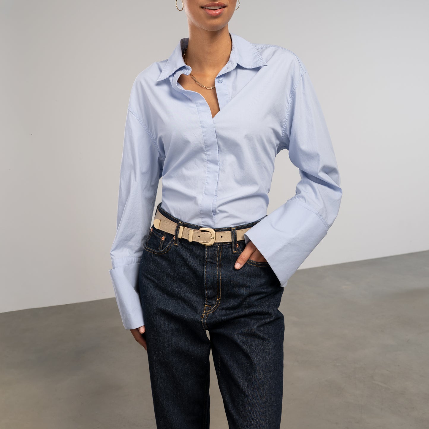 Rêveur Mathilde Taupe calfskin belt with gold-coloured buckle - - Isabel Bernard