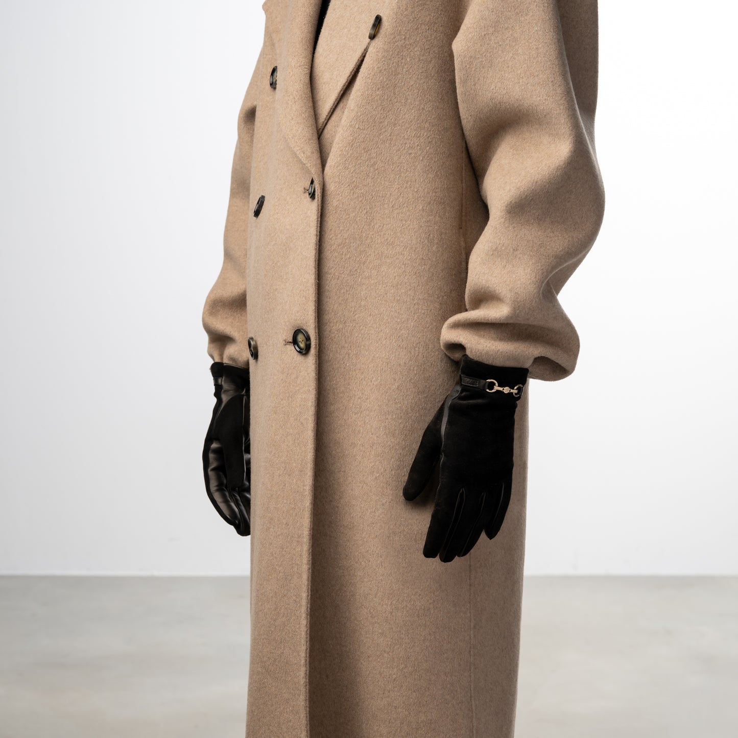 Honoré Marcelia black goatskin suéde leather gloves - - Isabel Bernard