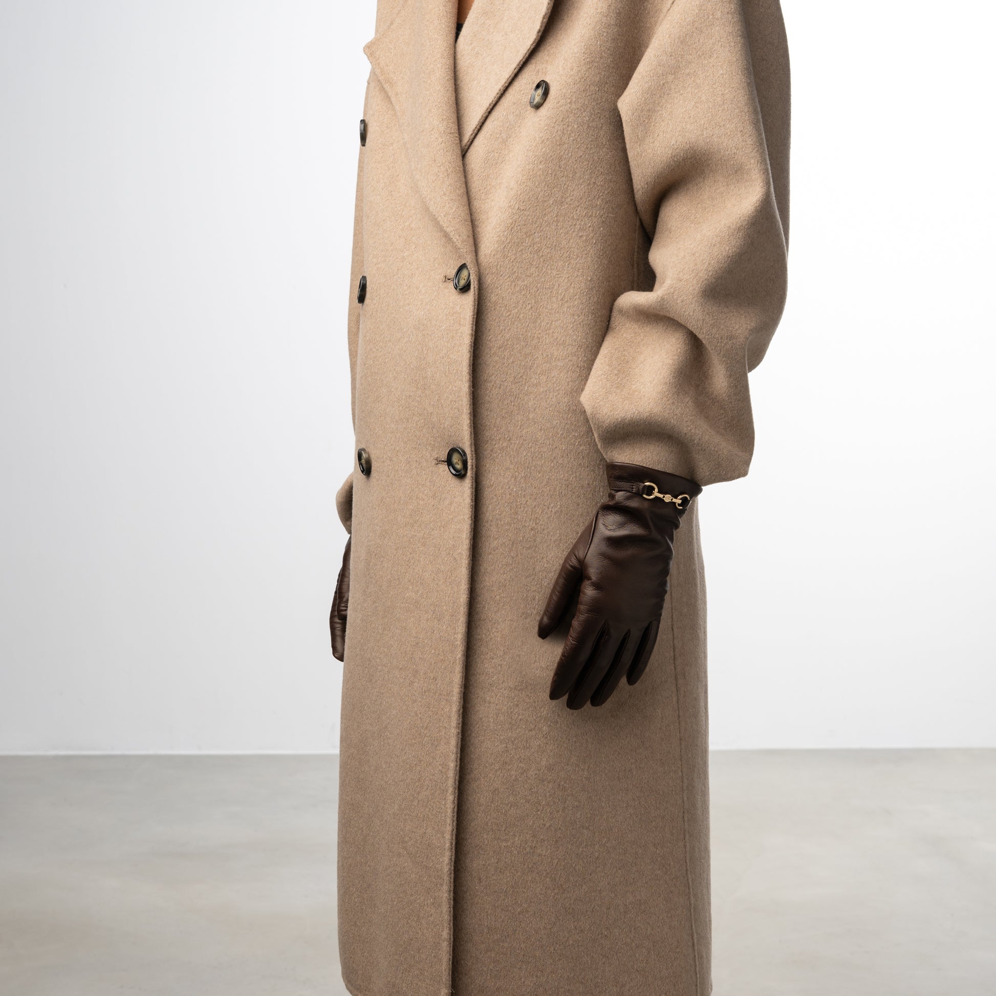 Honoré Marcelia dark brown goatskin leather gloves - - Isabel Bernard