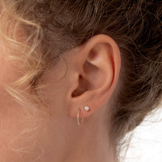 Cadeau d'Isabel 14 karat gold earrings set with pearls - - Isabel Bernard