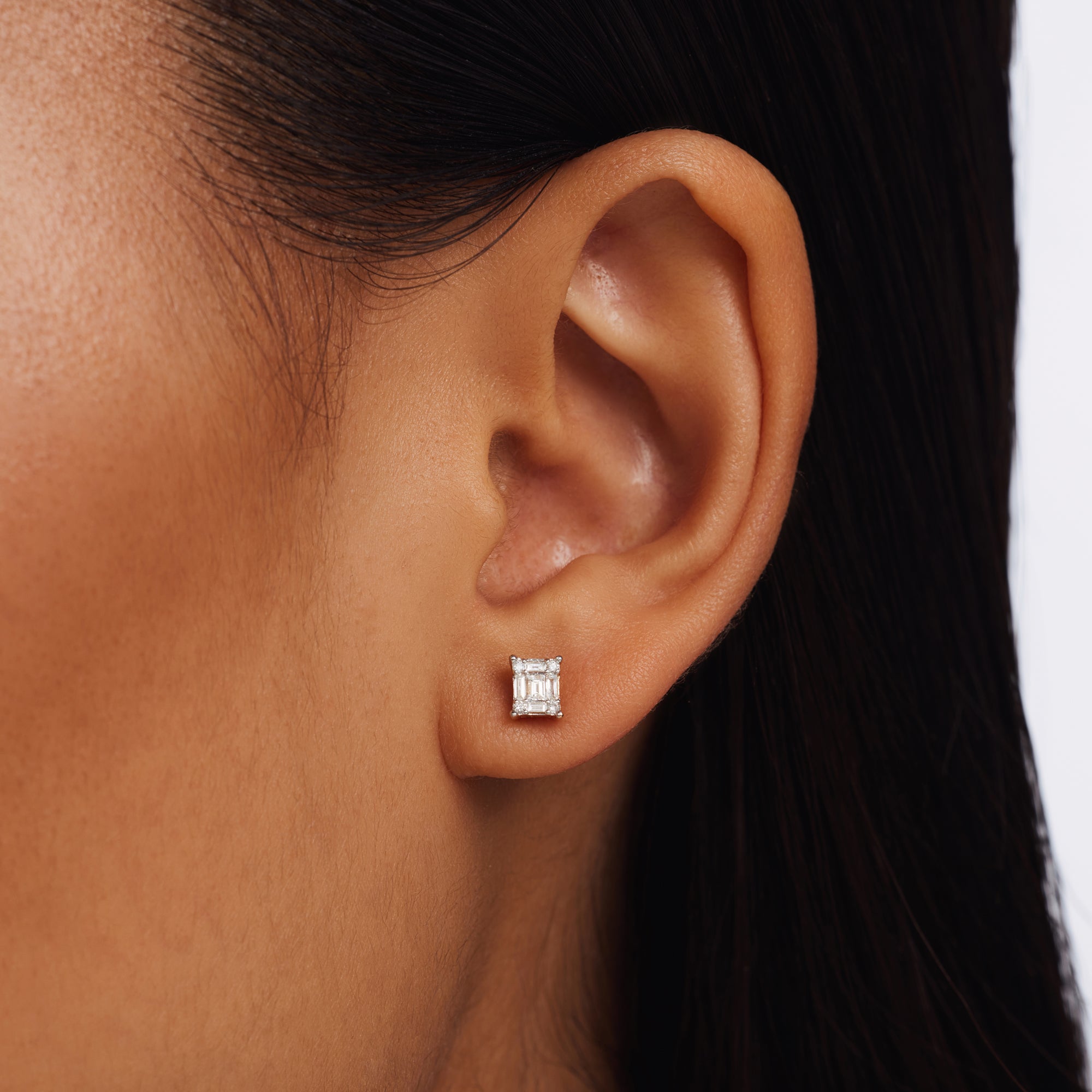 Isabel Bernard Orecchini a perno in oro bianco 14 carati