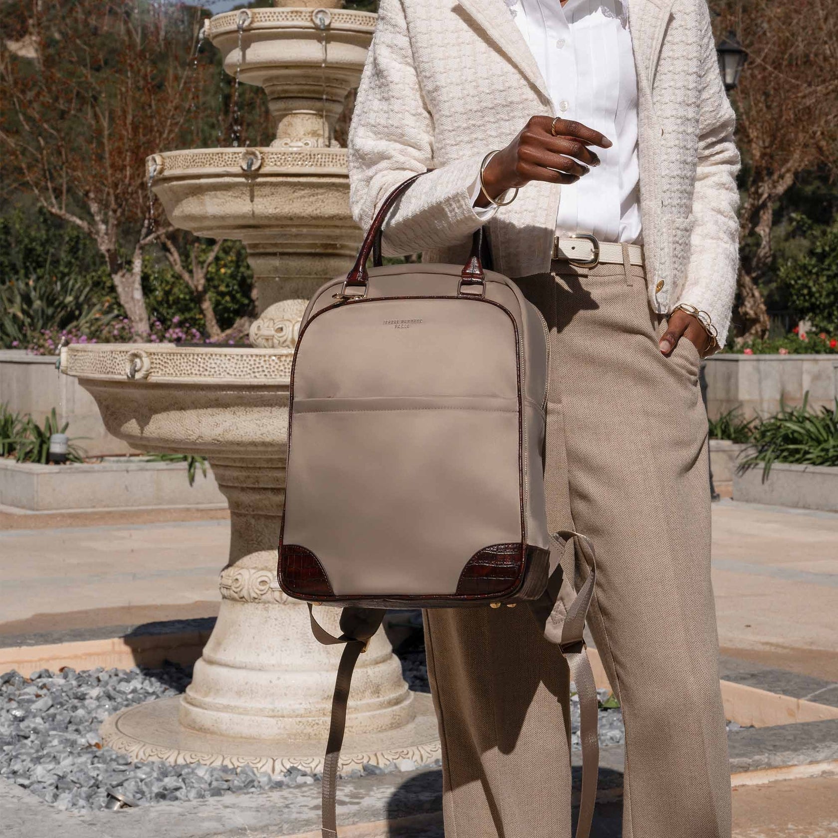 Isabel Bernard - taupe backpack IB20004-978
