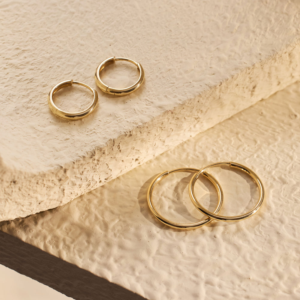 Le Marais Cerise 14 karat gold hoop earrings (18 mm) - - Isabel Bernard