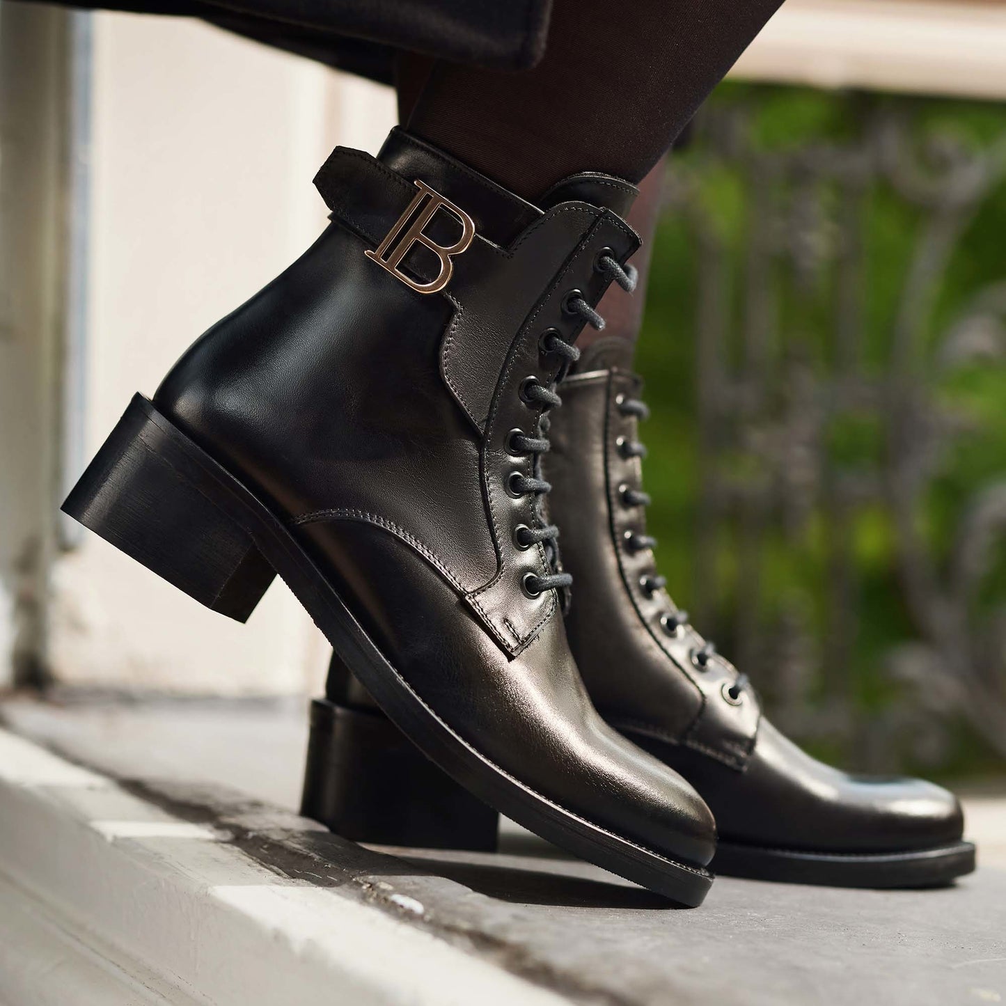 Vendôme Ellen black calfskin leather lace up boots -  - Isabel Bernard