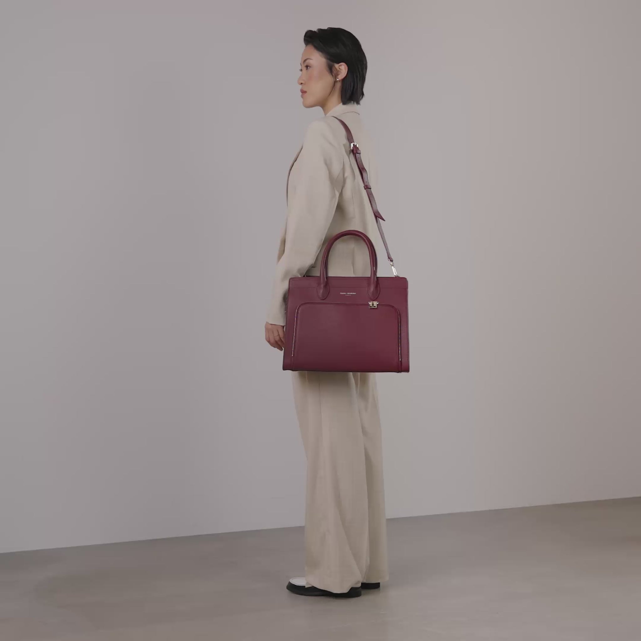 Honoré Nadine bordeaux red calfskin leather handbag with 13 inch laptop pocket - - Isabel Bernard
